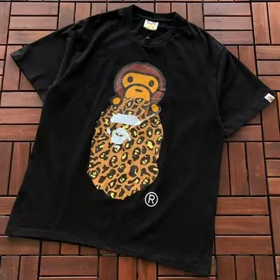 ￥~75 BAPE T-SHIRT 66072207 (im 185CM 70KG iwear size M in the photo)