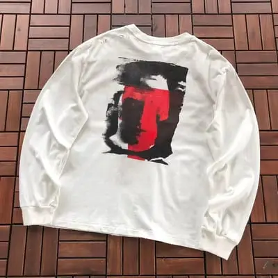 ￥ ~ 135 SAINT MICHAEL LONG-SLEEVE 55070370 (im 185CM 70KG iwear size S in the photo)