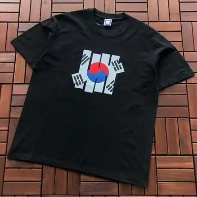 ￥ ~ 85 UNDEFEATED T-SHIRT 55072825 (im 185CM 70KG iwear size L in the photo)