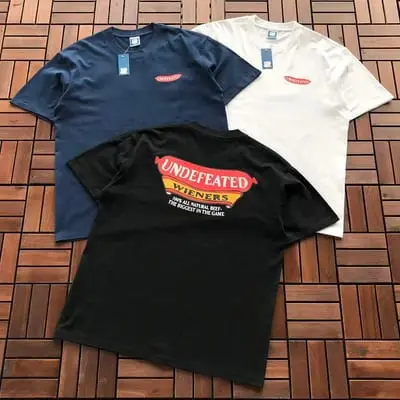 ￥~85 UNDEFEATED T-SHIRT 55070628 (im 185CM 80KG iwear size L in the photo)
