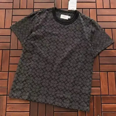 ￥~95 C🔥A🔥H T-SHIRT 77071408 (im 185CM 70KG iwear size S in the photo)
