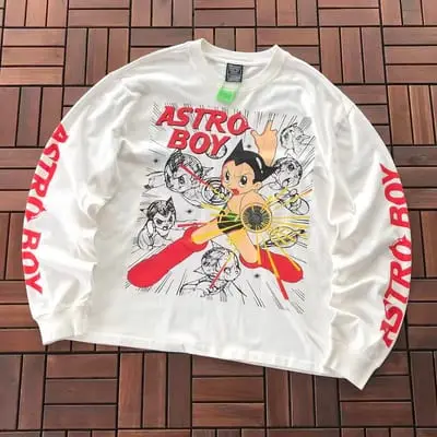 ￥ ~ 135 CHOOOSELF LONG-SLEEVE 55070376 (im 185CM 70KG iwear size S in the photo)