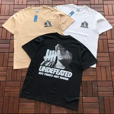 ￥~85 UNDEFEATED T-SHIRT 55071027 (im 185CM 70KG iwear size L in the photo)