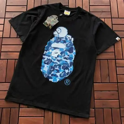 ￥~75 BAPE T-SHIRT 66072201 (im 185CM 70KG iwear size M in the photo)