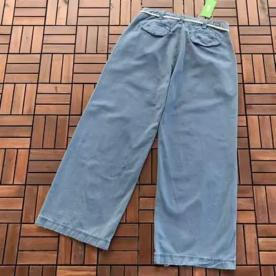 ￥~175 ERL JEANS 77081034 (im 185CM 80KG iwear size M in the photo)