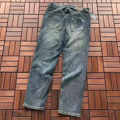 ￥~215 CH🔥OM🔥 HE🔥RTS JEANS 66071032 (im 185CM 80KG iwear size 34 in the photo)