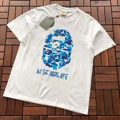 ￥~79 BAPE T-SHIRT 77072149 (im 185CM 70KG iwear size L in the photo)