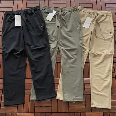 ￥~185 L🔥🔥UL🔥M🔥N TROUSERS 66070236 (im 185CM 70KG iwear size XL in the photo)