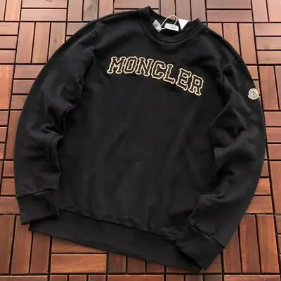 ￥~298 M🔥🔥🔥🔥🔥R SWEATER 77081325 (im 185CM 70KG iwear size M in the photo)