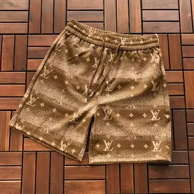 ￥~139 L🔥SHORTS 77080944 (im 185CM 70KG iwear size L in the photo)