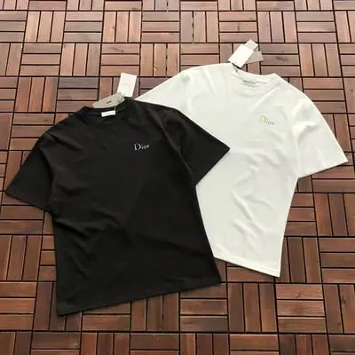 ￥ 169 D🔥O🔥 T-SHIRT 88080728 (im 185CM 70KG iwear size XL in the photo)