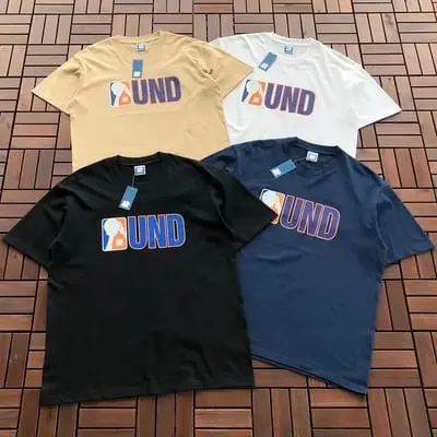￥ ~ 85 UNDEFEATED T-SHIRT 55070684 (im 185CM 80KG iwear size L in the photo)