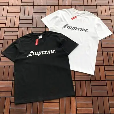 ￥~109 S🔥P🔥E🔥E T-SHIRT 77072902 (im 185CM 80KG iwear size M in the photo)
