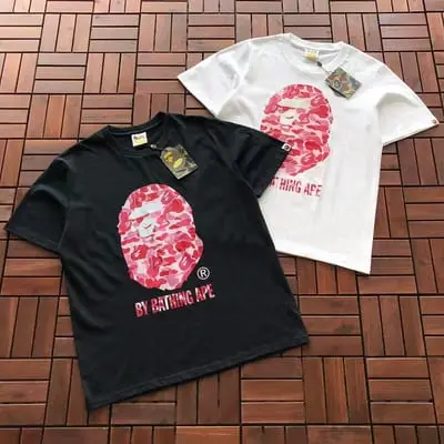 ￥~75 BAPE T-SHIRT 66071405 (im 185CM 70KG iwear size M in the photo)