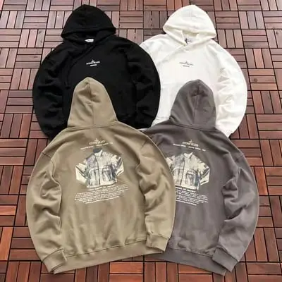 ￥~135 ST🔥🔥E HOODIE 66080557 (im 185CM 70KG iwear size M in the photo)