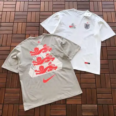 ￥135 P🔥LA🔥E & N🔥K🔥T-SHIRT 88071202 (im 185CM 70KG iwear size M in the photo)