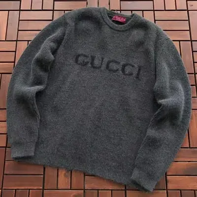 ￥~298 G🔥C🔥I SWEATER 77081328 (im 185CM 70KG iwear size M in the photo)