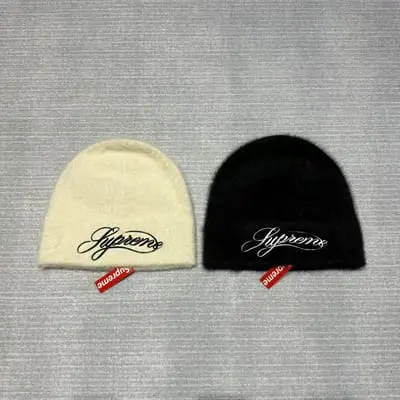 SupremexKANGOL FW25 Week 6 Furgora Script Beanie