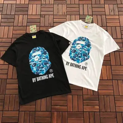 ￥~89 BAPE T-SHIRT 55050615 (im 185CM 70KG iwear size M in the photo)