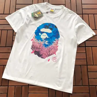 ￥~79 BAPE T-SHIRT 77072151 (im 185CM 70KG iwear size L in the photo)