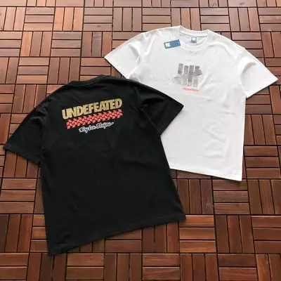 ￥~85 UNDEFEATED T-SHIRT 55071045 (im 185CM 70KG iwear size L in the photo)