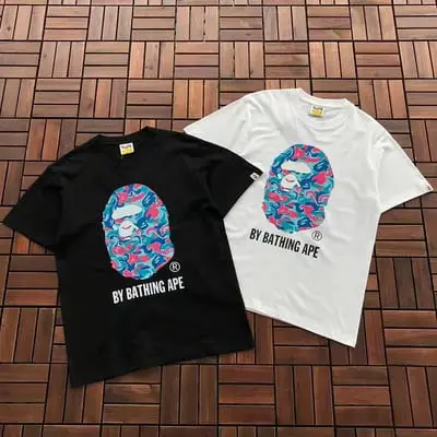 ￥~79 BAPE T-SHIRT 77070831 (im 185CM 70KG iwear size M in the photo)