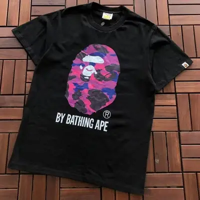 ￥~75 BAPE T-SHIRT 66072261 (im 185CM 70KG iwear size M in the photo)