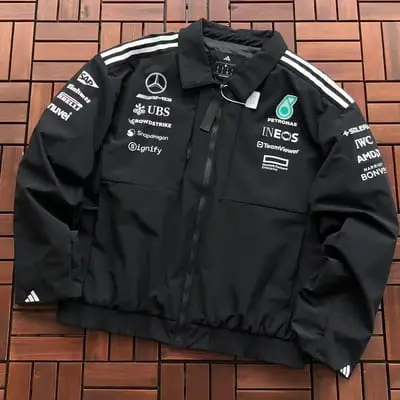 ￥~288 🔥DI🔥AS & MERCEDES-AMG PETRONAS JACKET 66080328 (im 185CM 70KG iwear size M in the photo)