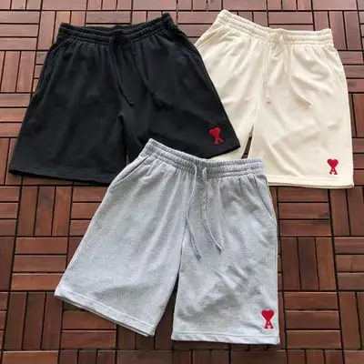 ￥~89 A🔥I SHORTS 77041103 (im 185CM 70KG iwear size M in the photo)