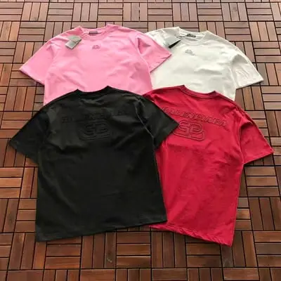 ￥ ~ 135 B🔥L🔥🔥🔥IA🔥A T-SHIRT 55070810 (im 185CM 70KG iwear size L in the photo)