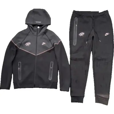 Syna World Tracksuit