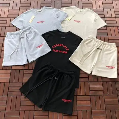TOP ￥~ 85 PANTS ￥~95 FOG T-SHIRT SHORTS 55070539 (im 185CM 80KG iwear size M in the photo)