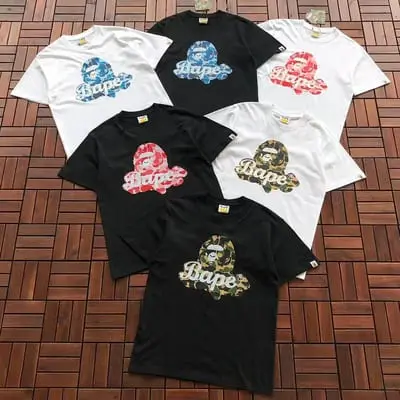 ￥~79 BAPE T-SHIRT 77070813 (im 185CM 70KG iwear size M in the photo)