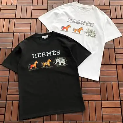 ￥169 H🔥R🔥E🔥 T-SHIRT 88071912 (im 185CM 80KG iwear size L in the photo)