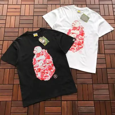 ￥~79 BAPE T-SHIRT 77070834 (im 185CM 70KG iwear size M in the photo)