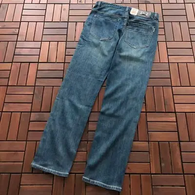 ￥~215 B🔥RB🔥RRY JEANS 66072021 (im 185CM 70KG iwear size 33 in the photo)