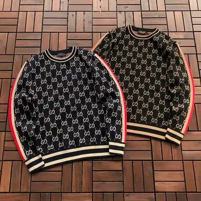 ￥~165 G🔥C🔥I SWEATER 77081409 (im 185CM 80KG iwear size L in the photo)