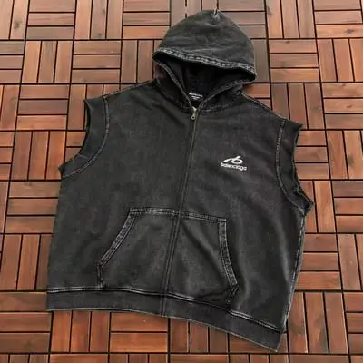 ￥~226 B🔥L🔥🔥🔥IA🔥A VEST 55073046 (im 185CM 70KG iwear size M in the photo)