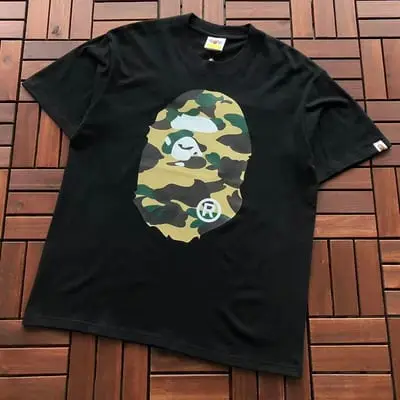 ￥~79 BAPE T-SHIRT 77072144 (im 185CM 70KG iwear size L in the photo)