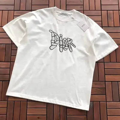 ￥~139 D🔥O🔥 T-SHIRT 55080411 (im 185CM 80KG iwear size XL in the photo)