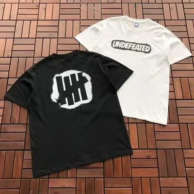 ￥~85 UNDEFEATED T-SHIRT 55062761 (im 180CM 68KG iwear size L in the photo)