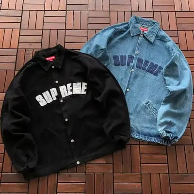 ￥~256 S🔥P🔥E🔥E JACKET 77070643 (im 185CM 70KG iwear size S in the photo)