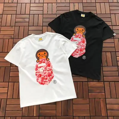 ￥~79 BAPE T-SHIRT 77063013 (im 185CM 70KG iwear size M in the photo)