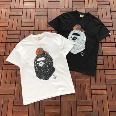 ￥~79 BAPE T-SHIRT 77063014 (im 185CM 70KG iwear size M in the photo)