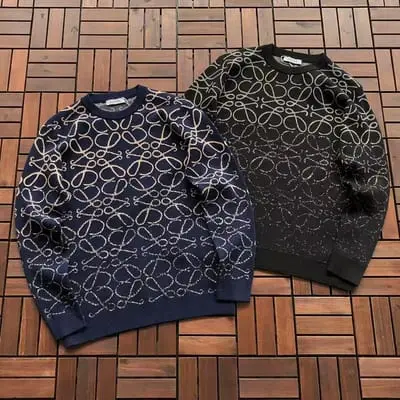 ￥~165 L🔥E🔥🔥SWEATER 77081410 (im 185CM 80KG iwear size L in the photo)