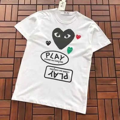 ￥~95 CDG T-SHIRT 55070352 (im 185CM 70KG iwear size L in the photo)