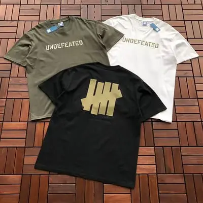 ￥~85 UNDEFEATED T-SHIRT 11123015 (im 180CM 68KG iwear size L in the photo)