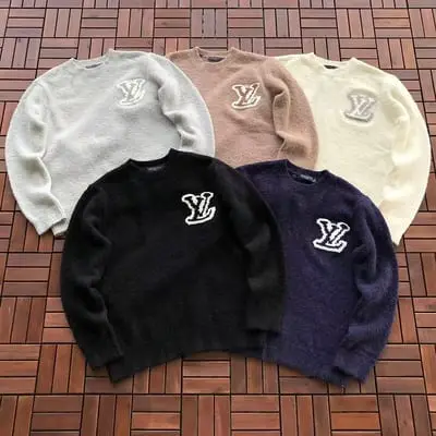 ￥~229 L🔥SWEATER 77073106 (im 185CM 80KG iwear size M in the photo)