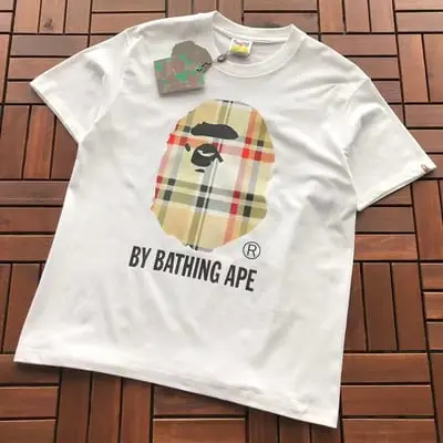 ￥~79 BAPE T-SHIRT 77072157 (im 185CM 70KG iwear size L in the photo)
