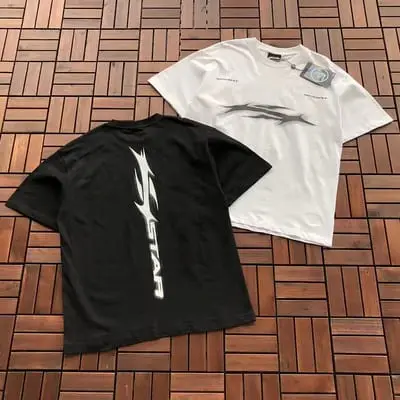 ￥~79 HELLSTAR T-SHIRT 77072228 (im 185CM 80KG iwear size M in the photo)